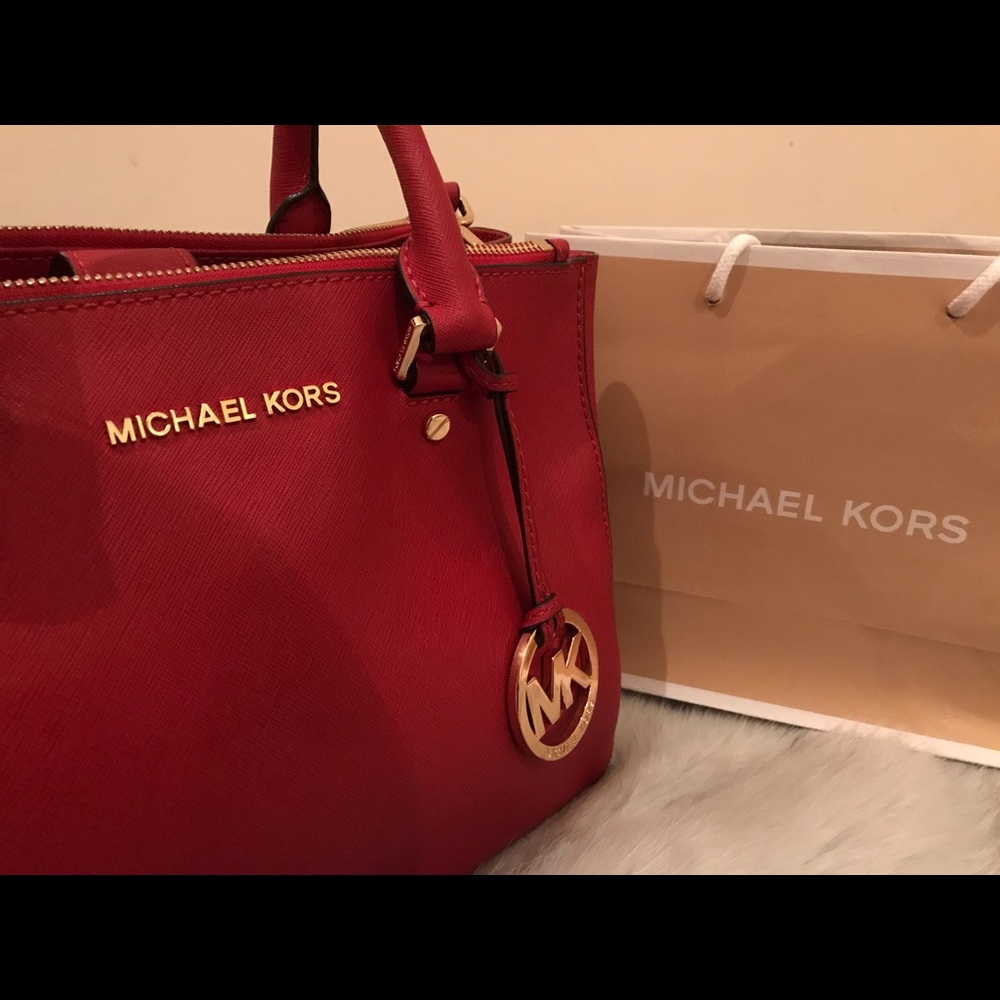 Michael Kors Sutton Medium Satchel Bag - Picture 4 of 8